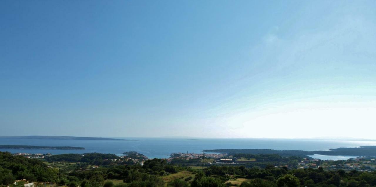 Apartmani Andelo I Ruzica Mundanije Bagian luar foto