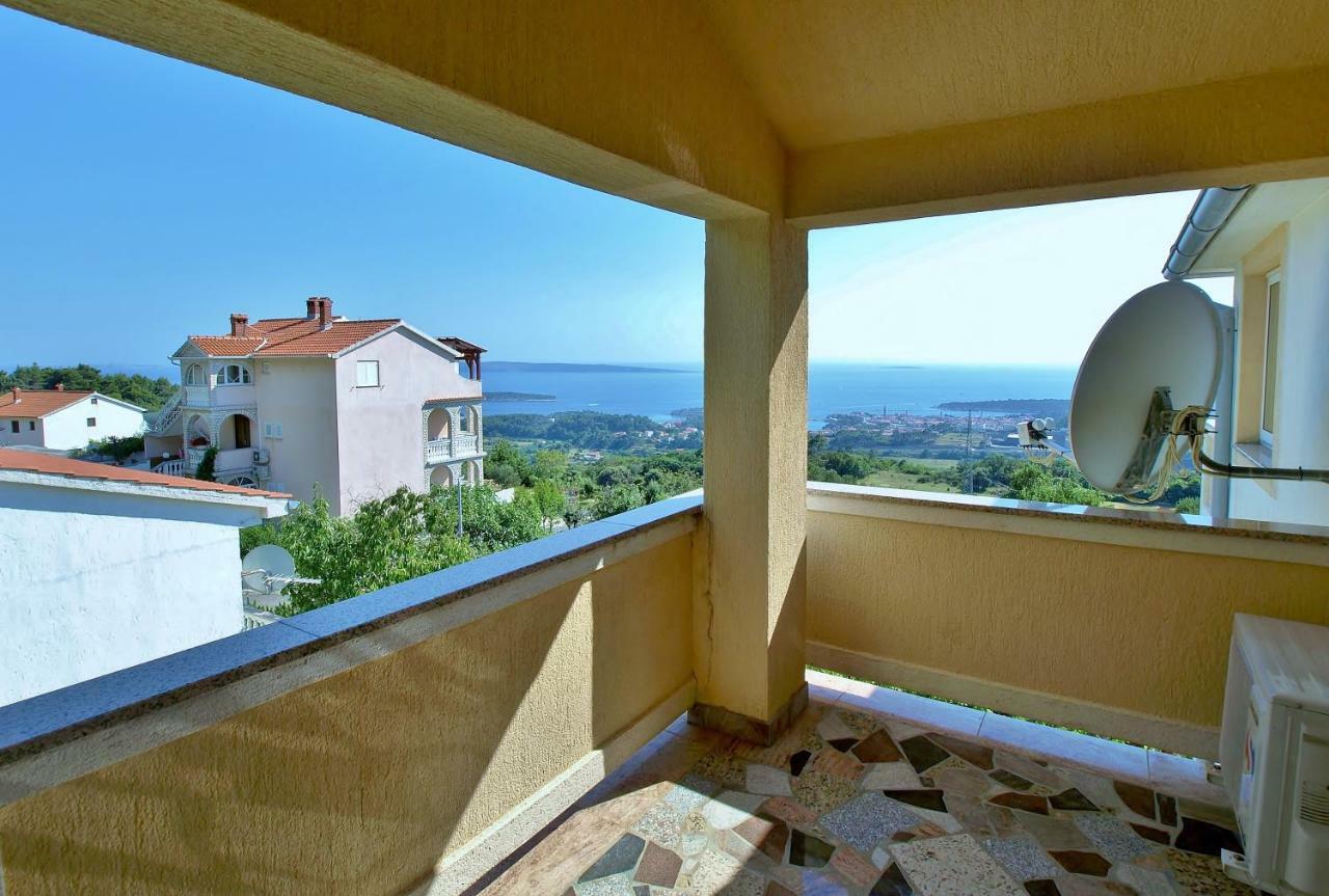 Apartmani Andelo I Ruzica Mundanije Bagian luar foto