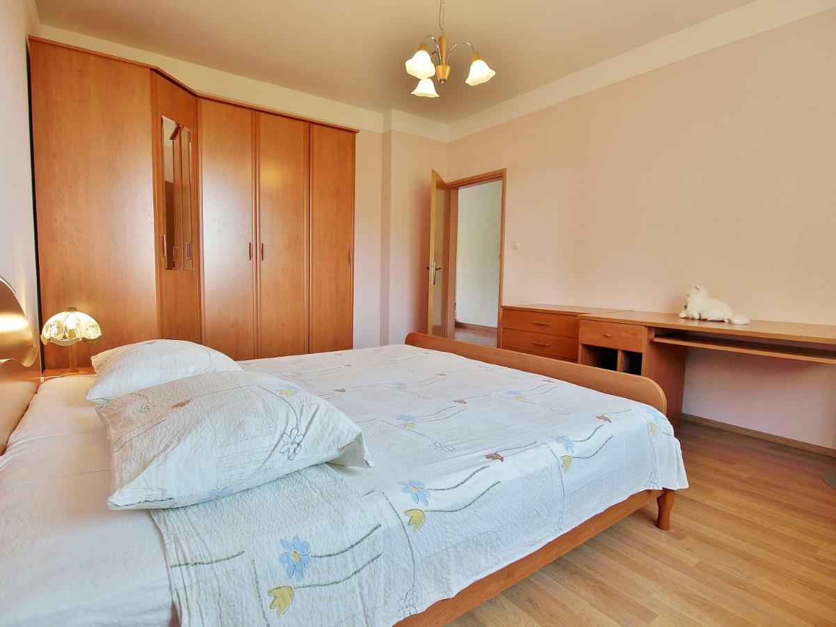 Apartmani Andelo I Ruzica Mundanije Bagian luar foto